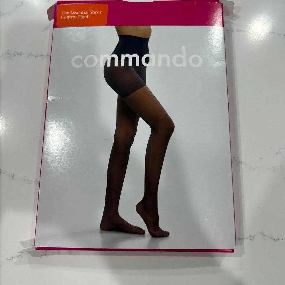 Commando NIP the essential sheer control tights